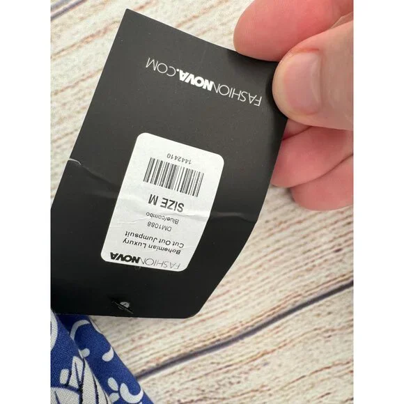 Fashion‎ Nova Bohemian Luxury Cut Out Jumpsuit Women's Size M Blue/White NEW - Picture 8 of 10